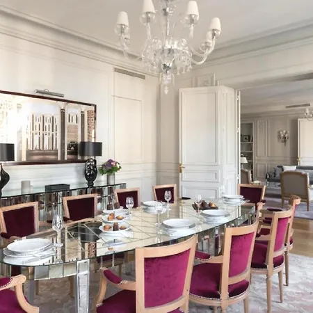 Lamberti Apartament *